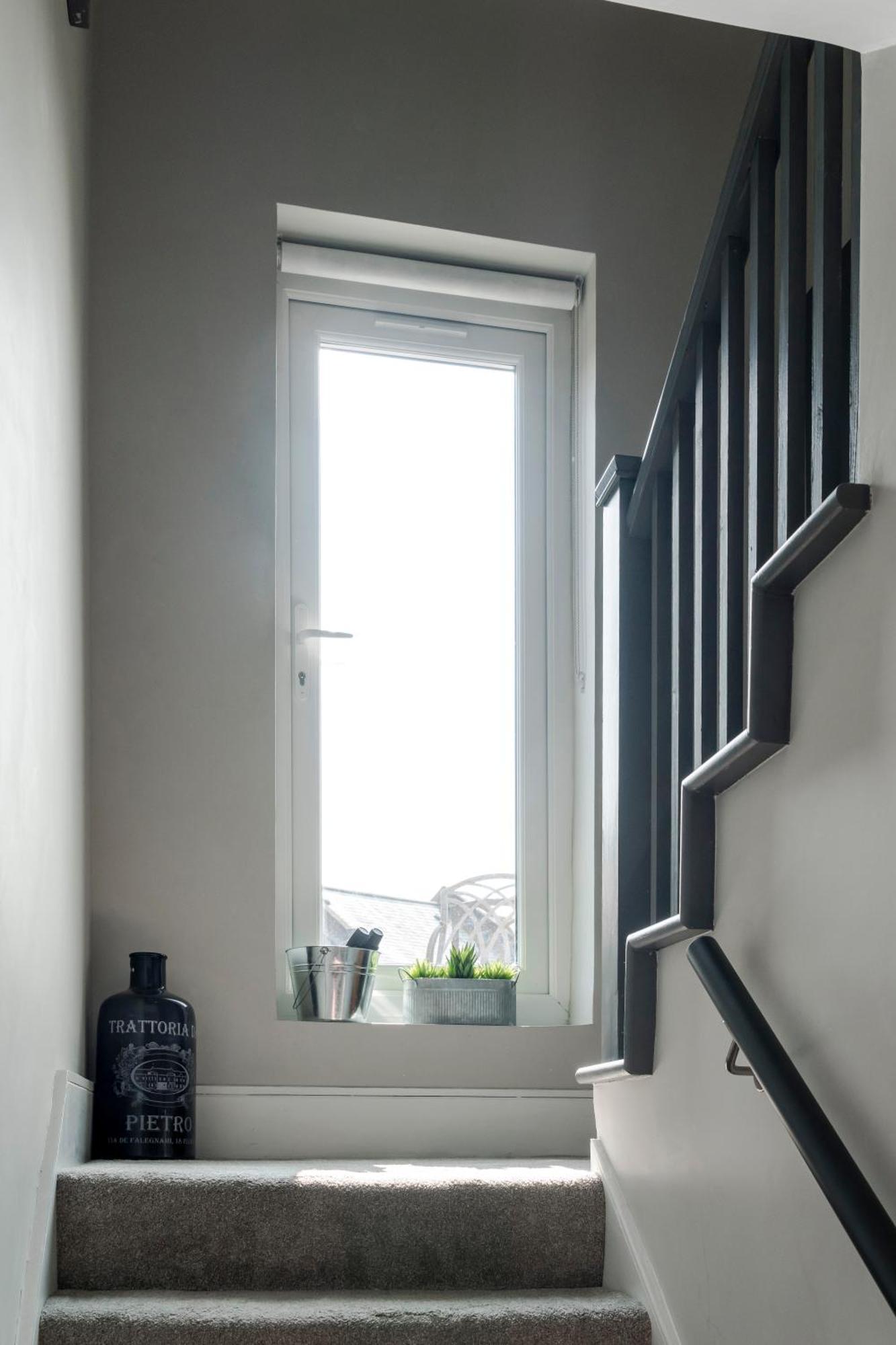 Stunning 3 Bed Duplex Apartment In The Heart Of West Hampstead Лондон Экстерьер фото
